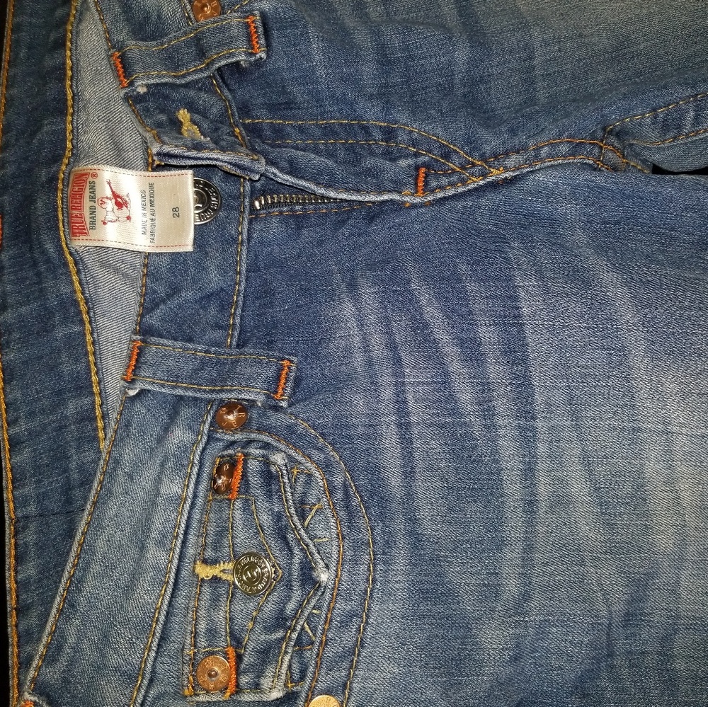 Women's jeans. Size 28 boot cut.